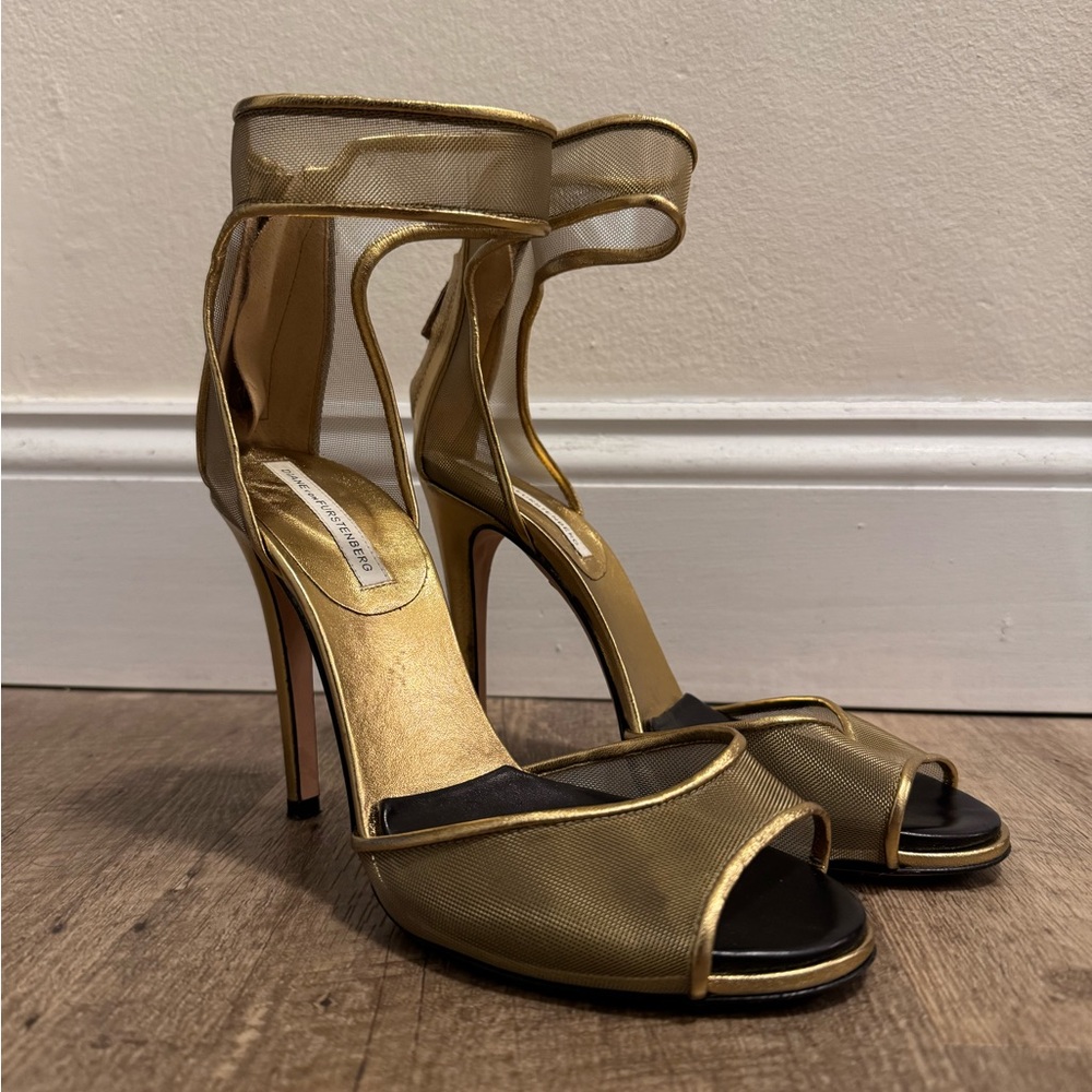 Diane Von Furstenberg Gold Mesh Heels